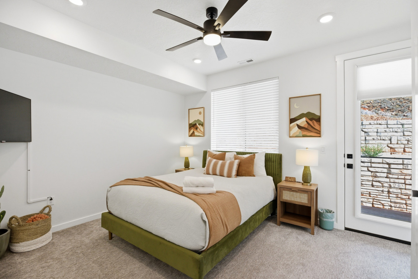 Queen Bed